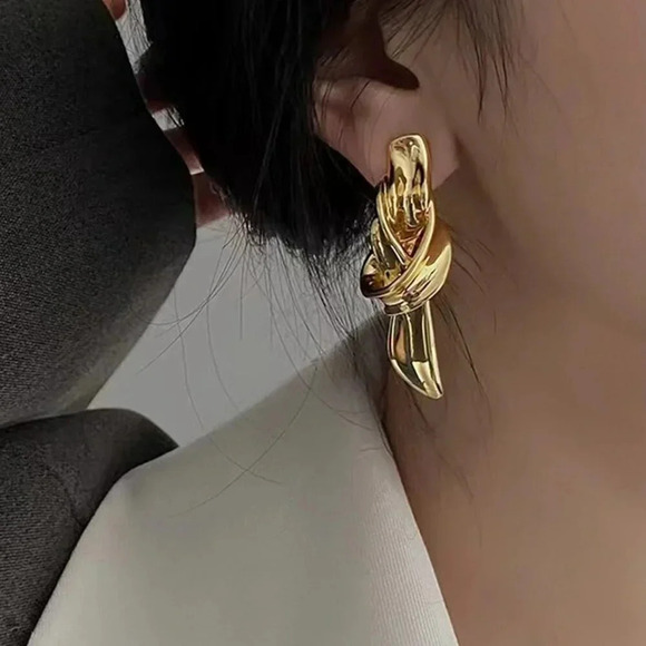 Yellow Gold Women's Knot Decor Earrings - Picture 1 of 3